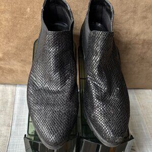 THE FLEXX Black, Snake Print Leather Chelsea Boot  US 9 / EU 40